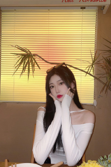 与君初相识恰似故人归
